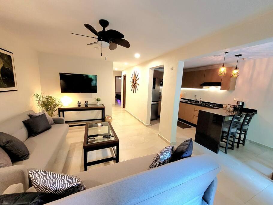 Departamento Centrico Y Moderno En Cancun. Екстериор снимка