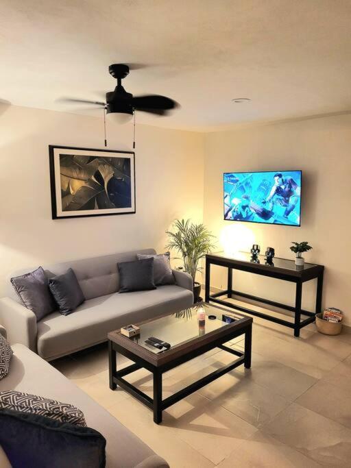 Departamento Centrico Y Moderno En Cancun. Екстериор снимка